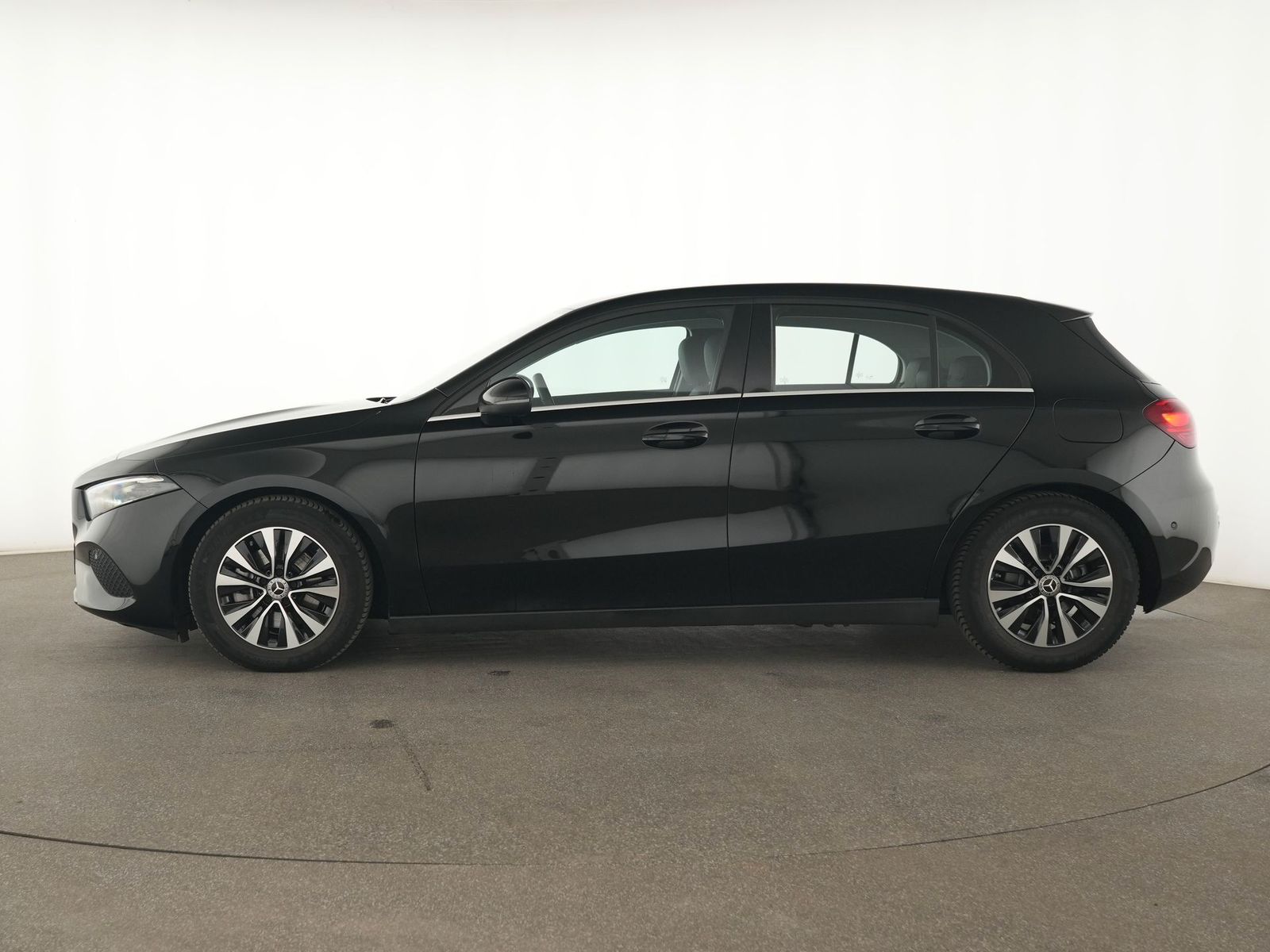 Mercedes-Benz A 180 - Bild 10