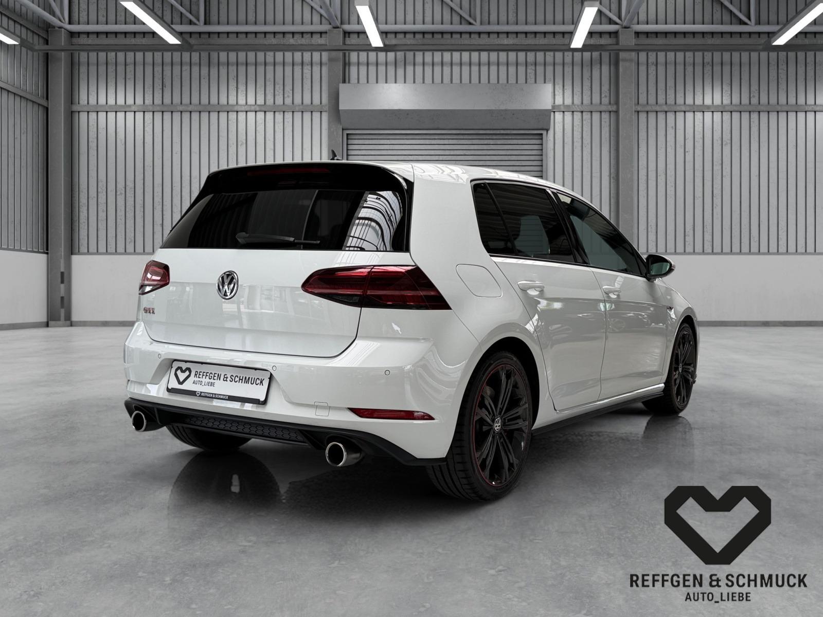 Volkswagen GOLF GTI PERFORMANCE DSG NAV+LED+ACC+DYNAUD+1.HD