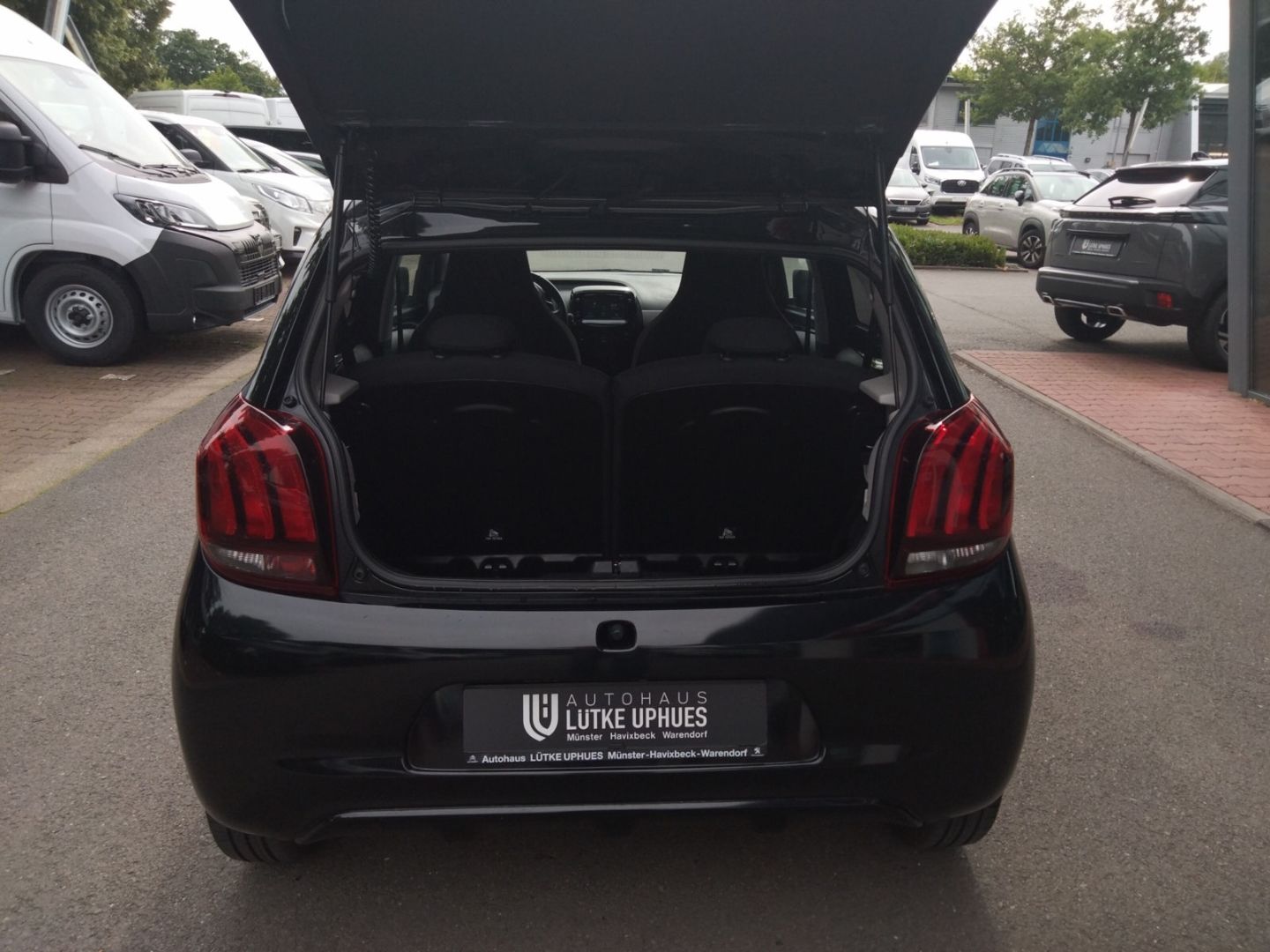 Fahrzeugabbildung Peugeot 108 Allure 1.0 VTi Top Flatrate El.Verdeck