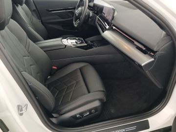 BMW 520 - 8