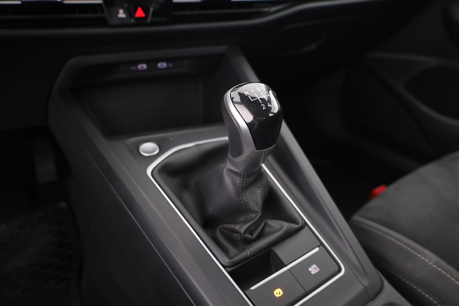 Volkswagen Golf VIII 1.0 TSI Life LED Sitzheizung Head-Up, миниатюра 13