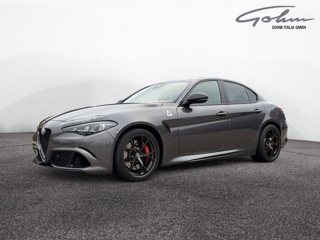 Alfa Romeo Giulia Quadrifoglio 2.9 520PS *LED, Sparco*