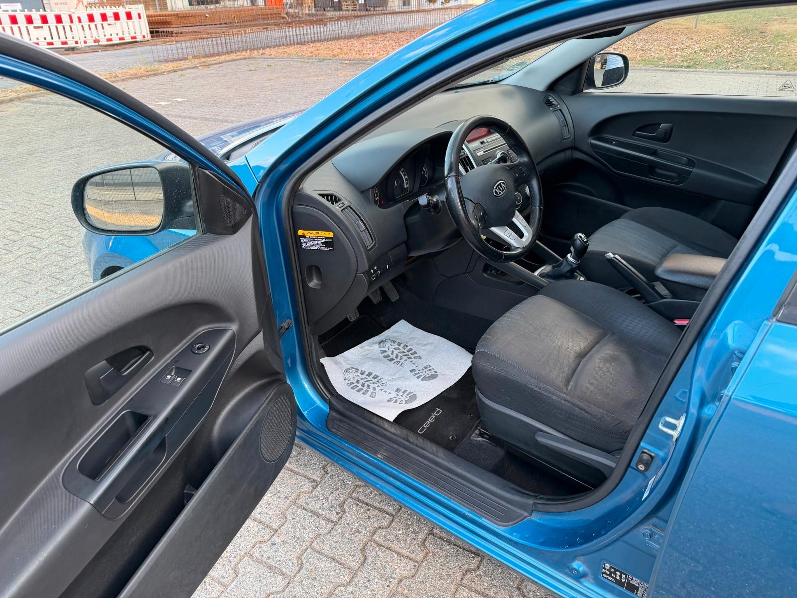 Kia Ceed Sportswagon Vision 1.6 Klima Sitzheizung