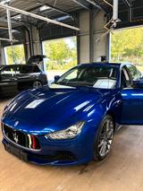 Maserati Ghibli 3.0 V6 S Automatik S - blaue Maserati Ghibli