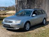 Ford Mondeo 2.0 TDCI 6 Gang / Klimaautomat... - Ford Mondeo aus 2004 mit Diesel-Antrieb