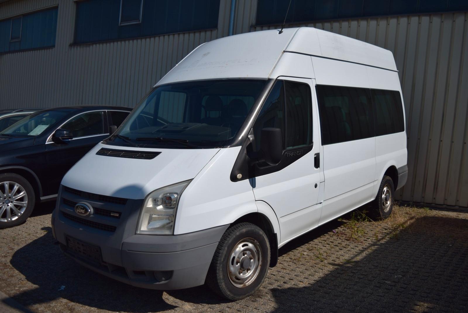Ford Transit Kombi FT 300 M  9 SITZE Hochdach