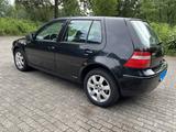 Volkswagen Golf 1.6 Auto Pacific Pacific - Volkswagen Golf aus 2003: 1.6