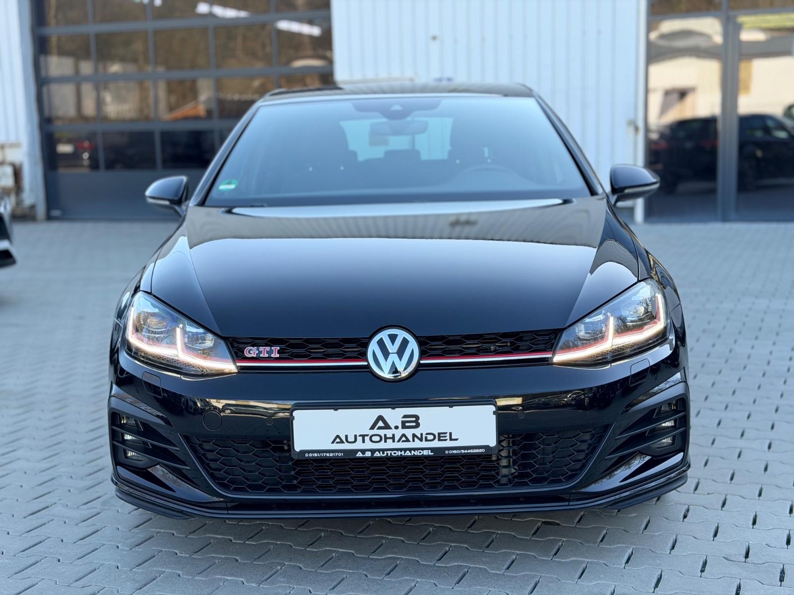 Volkswagen Golf VII Lim. GTI Performance/DCC/ACC/LED/RCAM