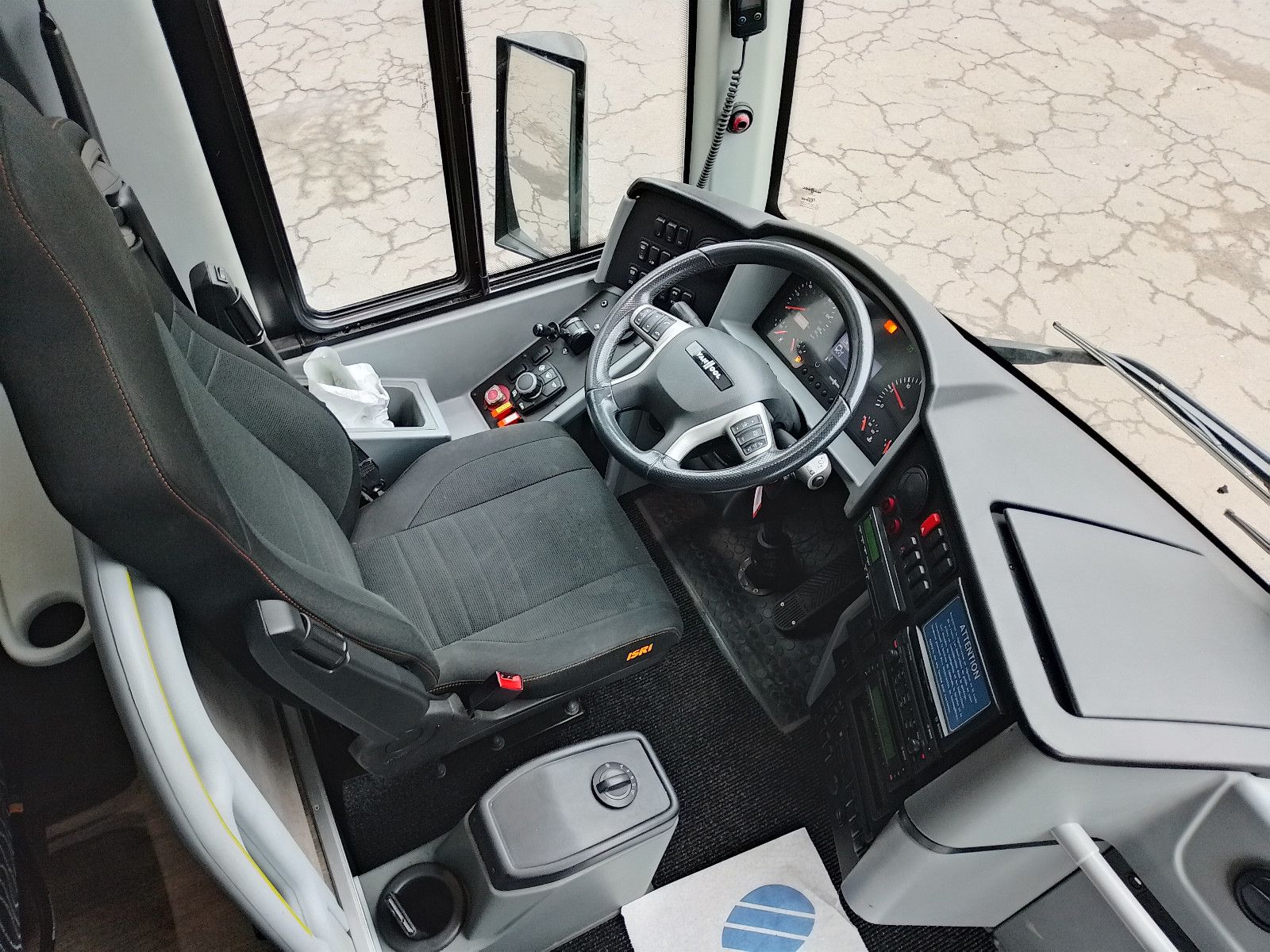VANHOOL  2019 - Image 10 of 50
