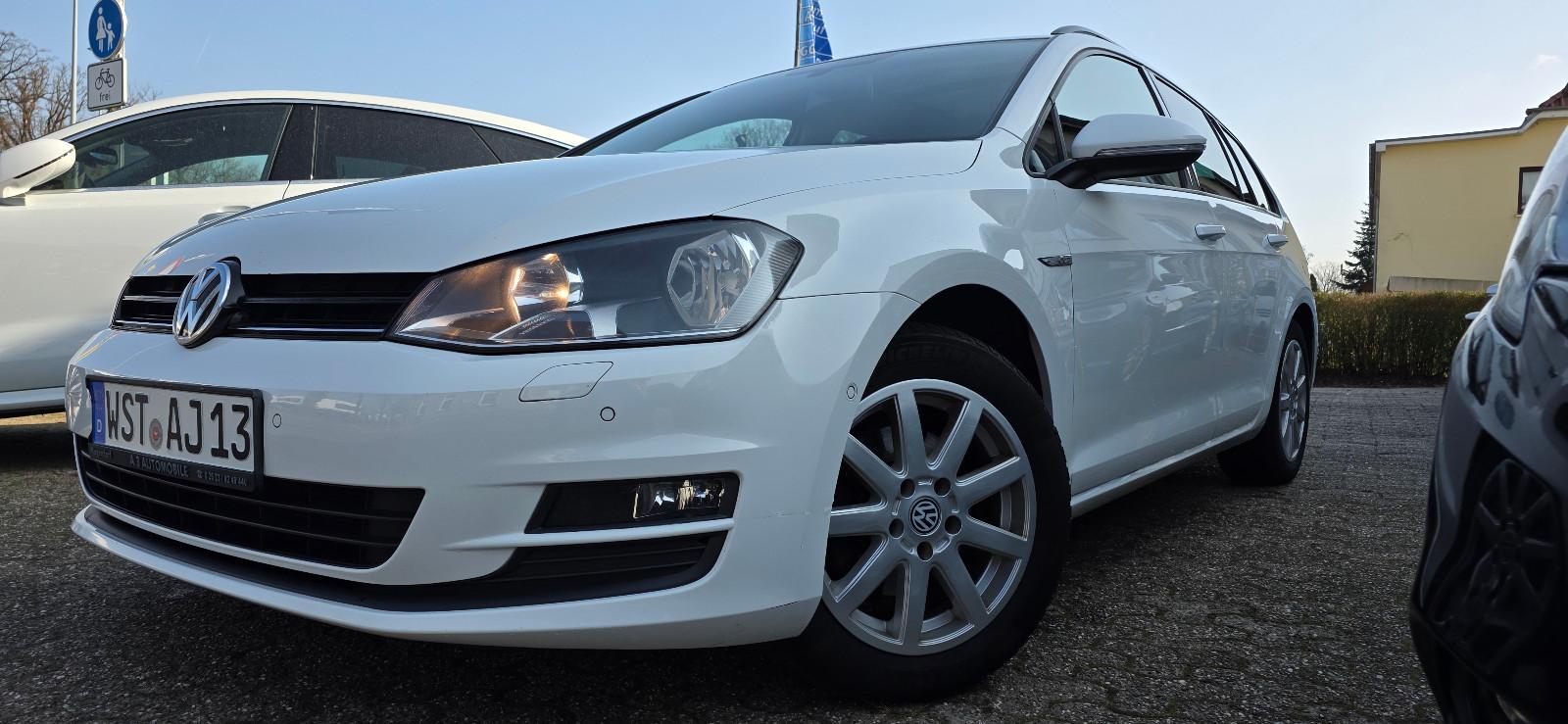 Volkswagen Golf VII Cup DSG Panorama Navi AHK