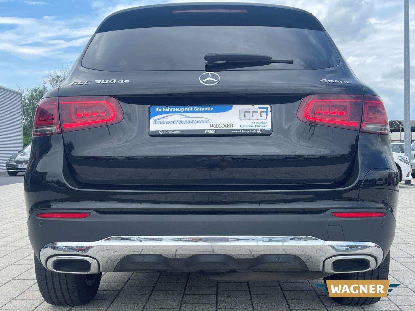 Fahrzeugabbildung Mercedes-Benz GLC 300 de 4Matic EU6d Totwinkelassistent
