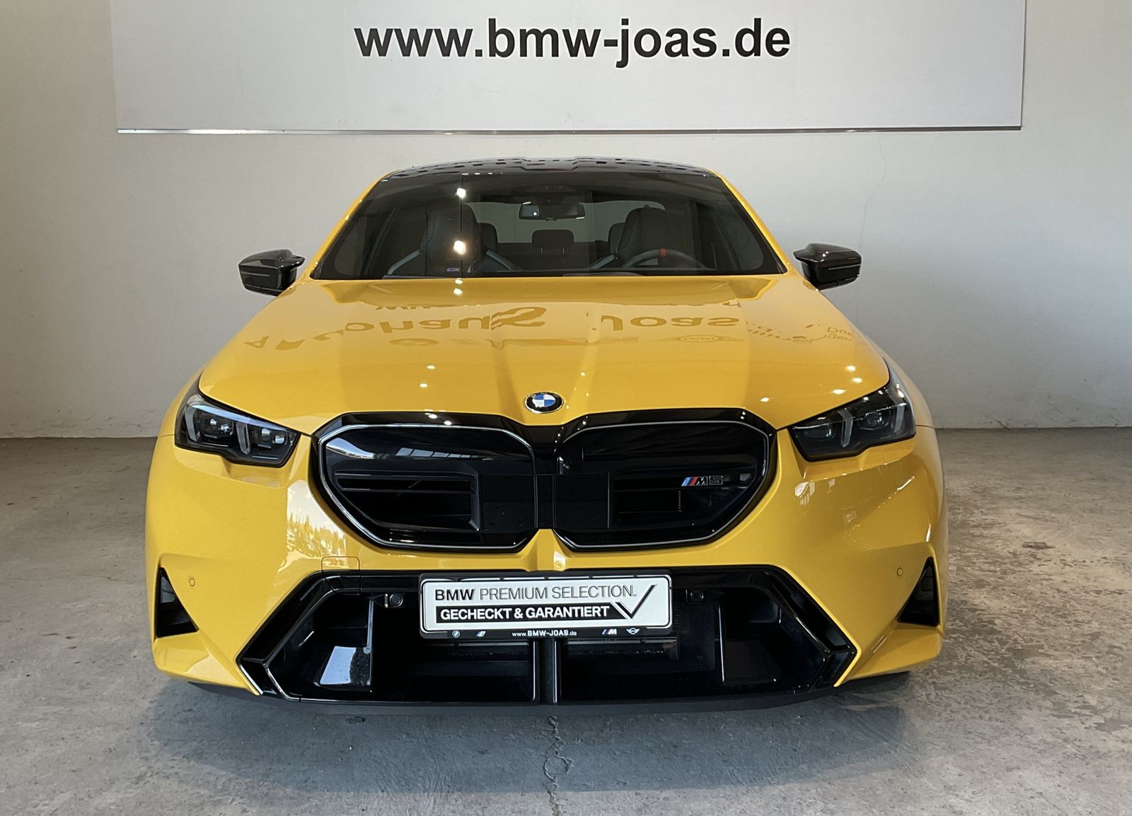 Fahrzeugabbildung BMW M5 Limousine |Sitzbelüftung vorn |M Carbon-Keram