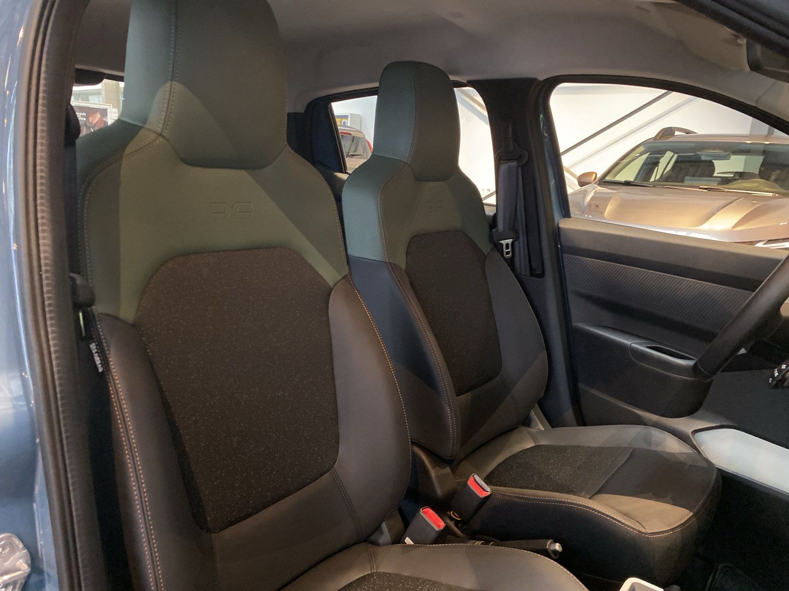 Dacia Spring - Bild 13