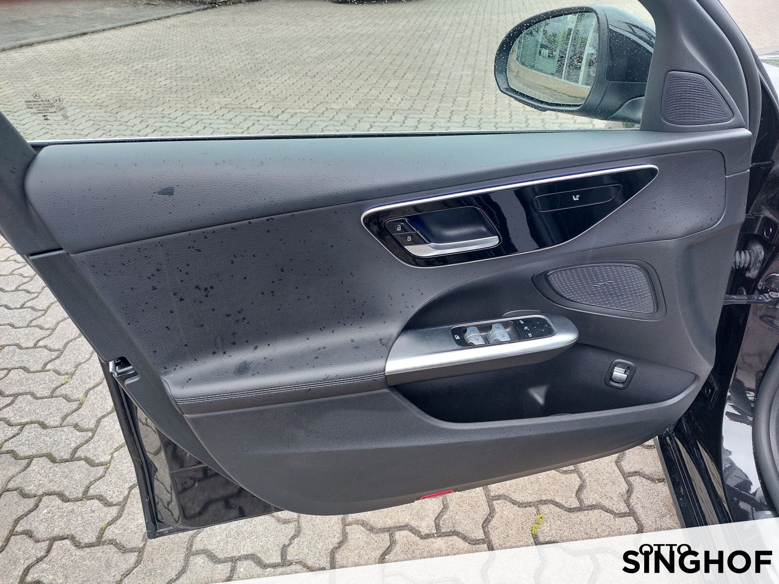Fahrzeugabbildung Mercedes-Benz C 220 d Avantgarde +AHK+LED+Rü Kam+TOTW+Ambiente