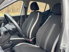 Fahrzeugabbildung Hyundai i10 1.0 Trend *Lenkrdhzg*Sitzhzg*Spurhalte*PDC*
