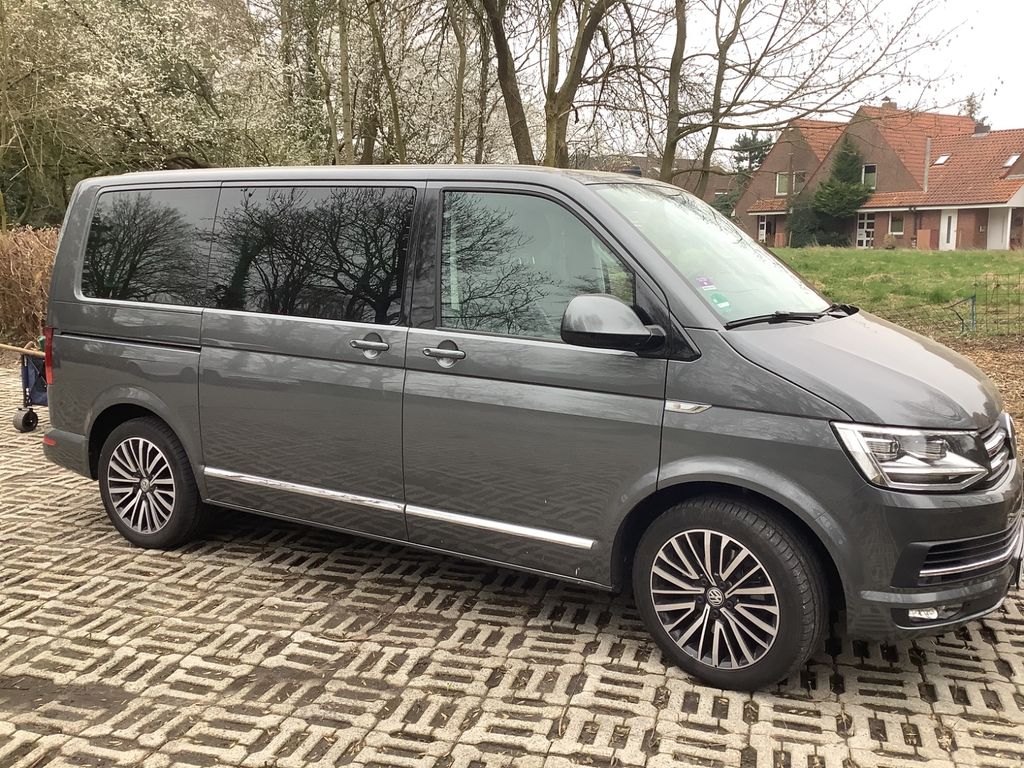 Image of Volkswagen T6 Multivan