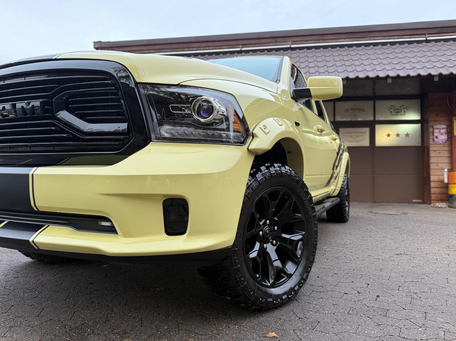 Dodge V8*5,7*4X4*AHK*NAVI*SPORT*OFFROAD*LIFT*GARANTIE