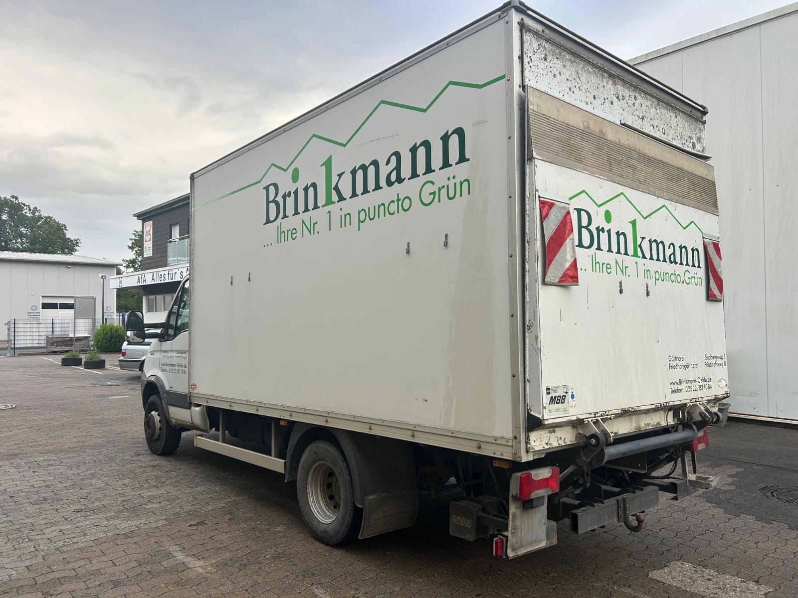 Iveco LKW GESCHLOSSENE  KASTEN LADEBOARDWAND