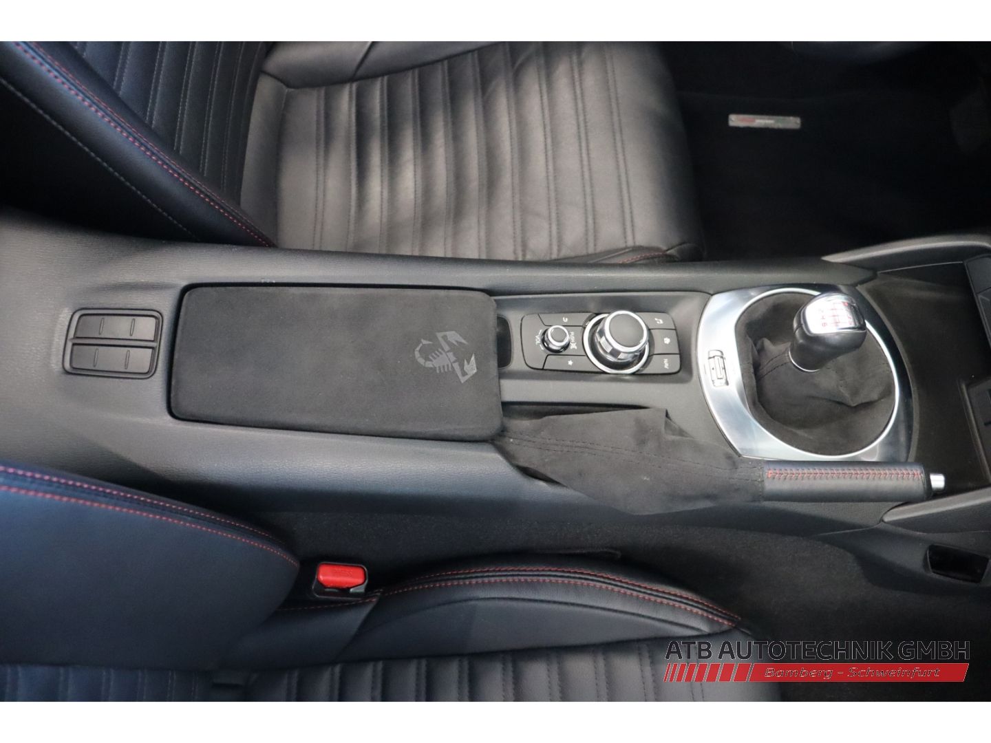 Fahrzeugabbildung Abarth 124 Spider 1.4 MultiAir Turbo Nr. 624 BOSE Faltd