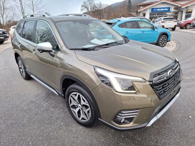 Subaru Forester 2.0ie Comfort Lineartronic, Hybrid,AHK