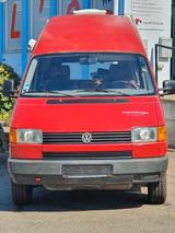 Volkswagen T4 Carthago Malibu - rote Volkswagen T4 andere