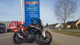 KTM Duke 125  YSS-Federbein Scheckheft - NAKED BIKE VON 81 BIS 125 CCM