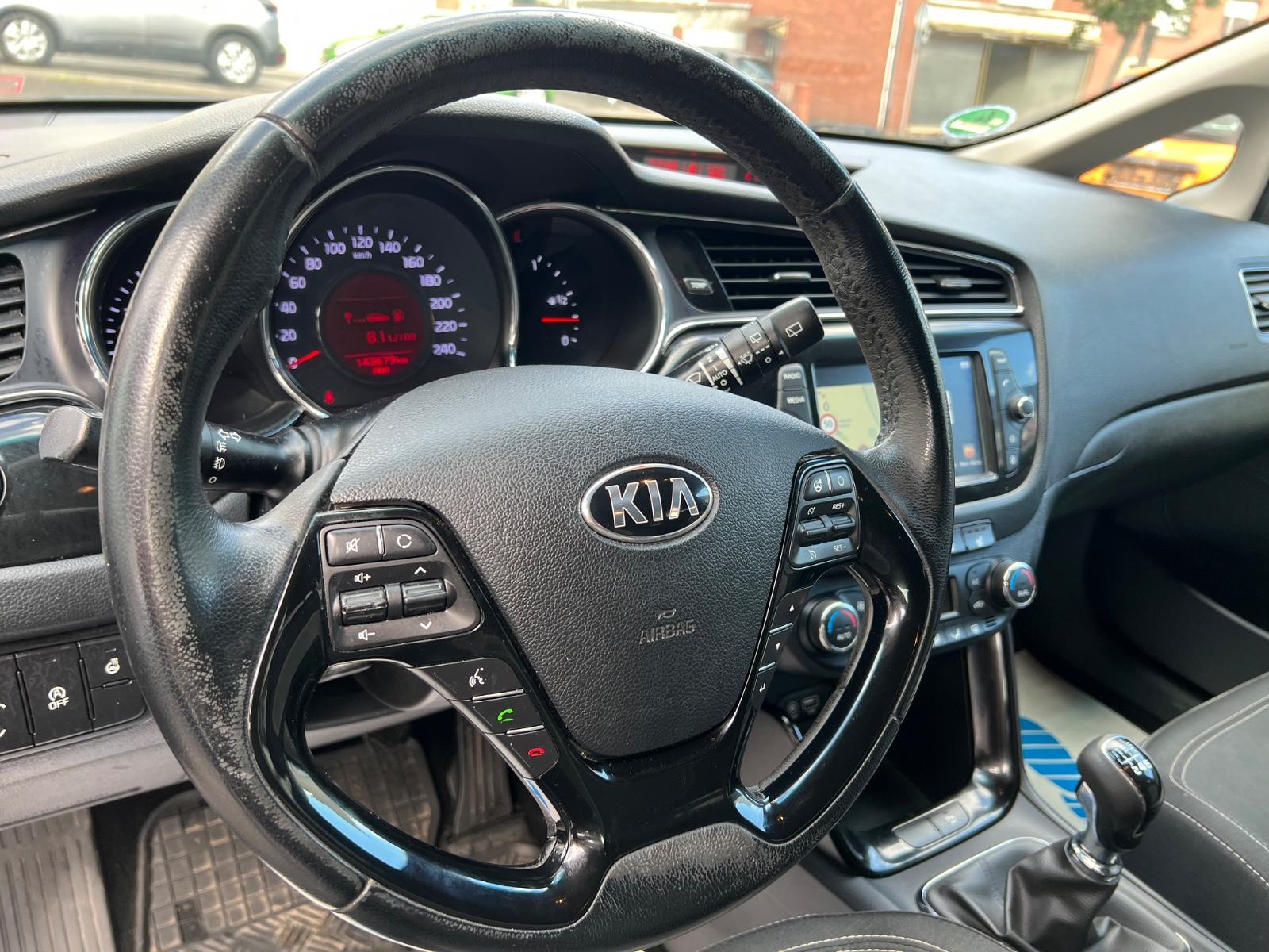 Kia Ceed Sportswagon Dream Team*TÜV*INS
