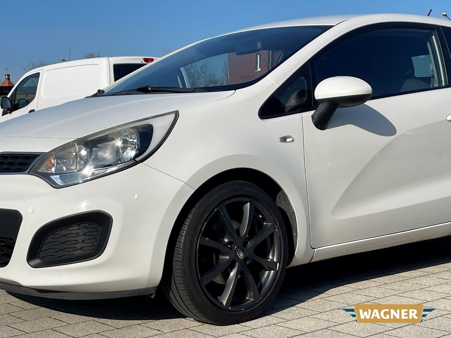 Fahrzeugabbildung Kia Rio Dream Team 1.4 Automatik Klimaautomatik