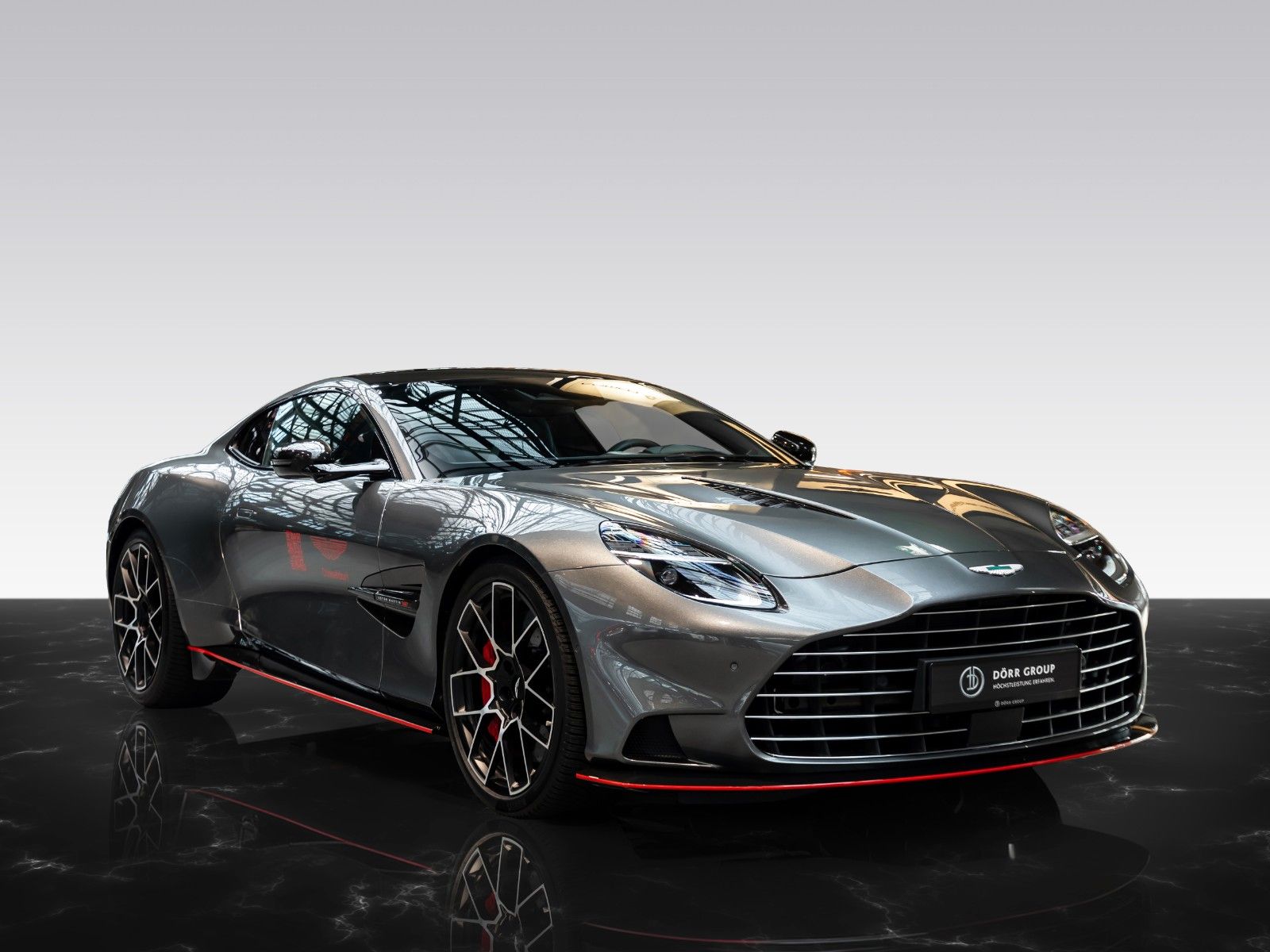 ASTON MARTIN Vanquish