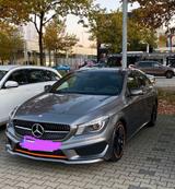 Mercedes-Benz Mercedes Benz CLA 220 Shooting Brake AMG Line - Mercedes-Benz CLA 220 Shooting Brake aus 2015