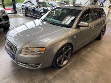 Audi A4 Avant 3.0 TDI quattro *NAVI*BI-XENON*TEMPOMAT