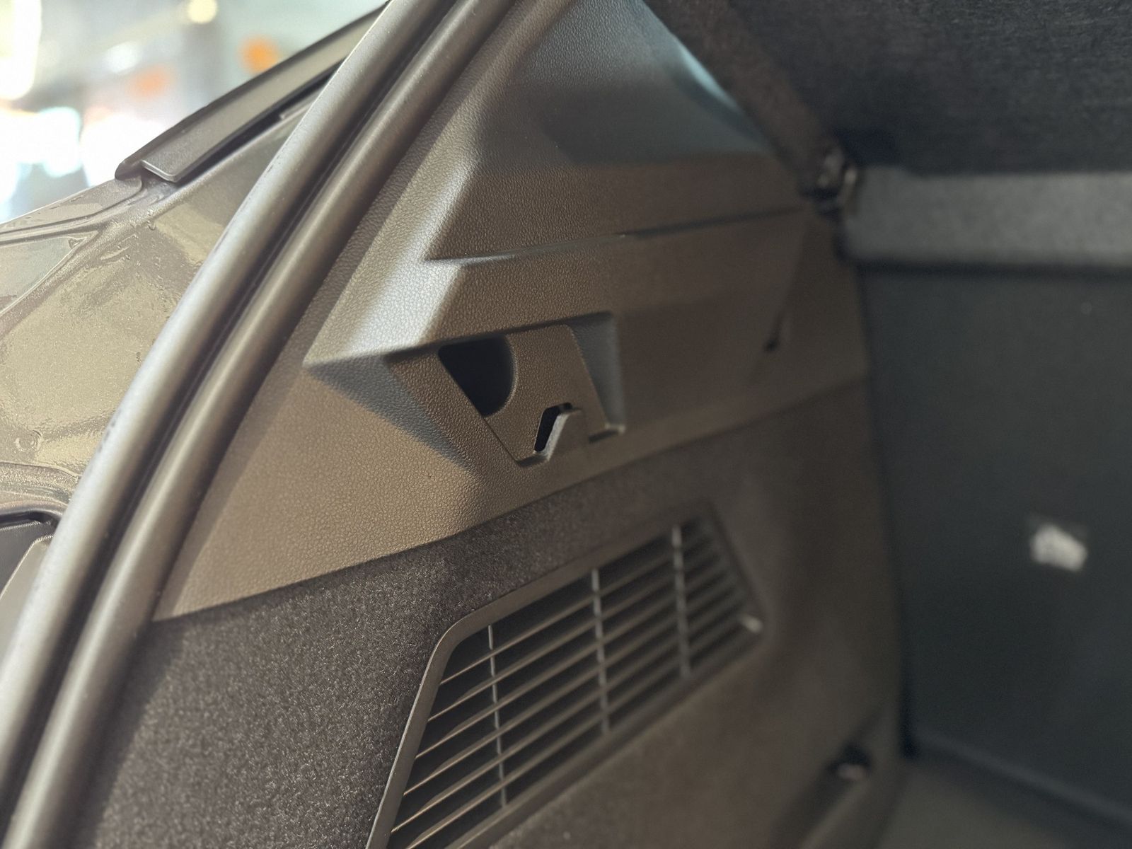 Renault Megane E-TECH - Bild 17