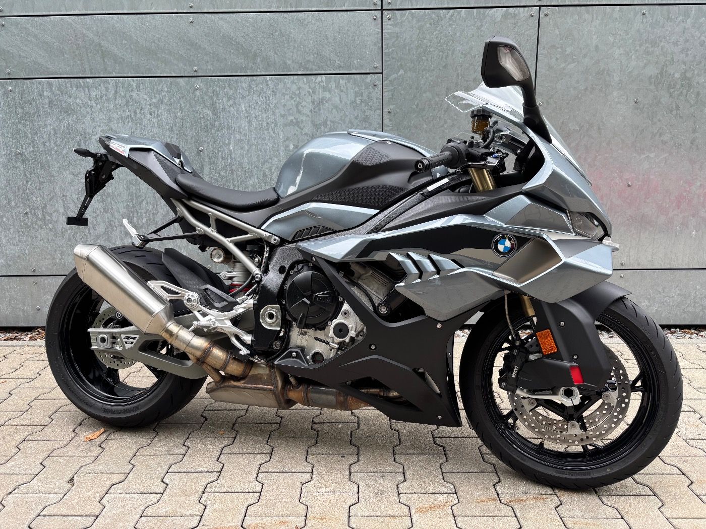 Fahrzeugabbildung BMW S 1000 RR Dynamik-Paket Frästeile