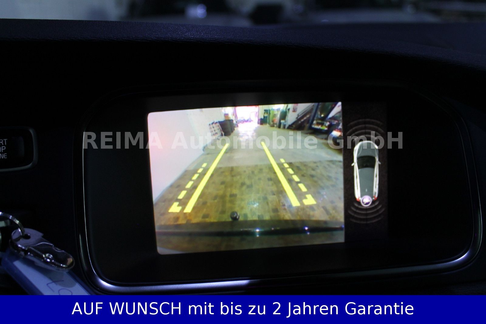 Fahrzeugabbildung Volvo V40 2,0D  R-Design, Pano, LED, H&K