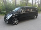 Hyundai H-1 Travel Comfort Automatik Leder 8-Sitzer - : Van, Travel