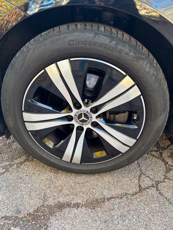 MERCEDES-BENZ C-Class 2023