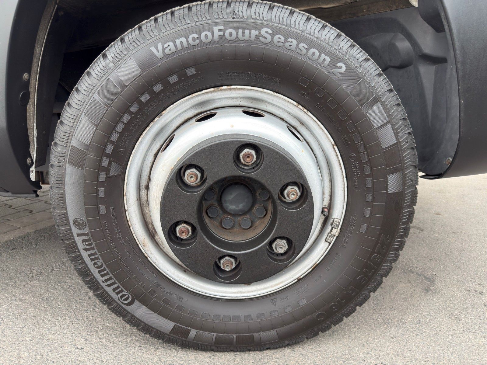 Fahrzeugabbildung Iveco Daily 70C18 HA8 *LBW*Luft*Automatik*24.500km*