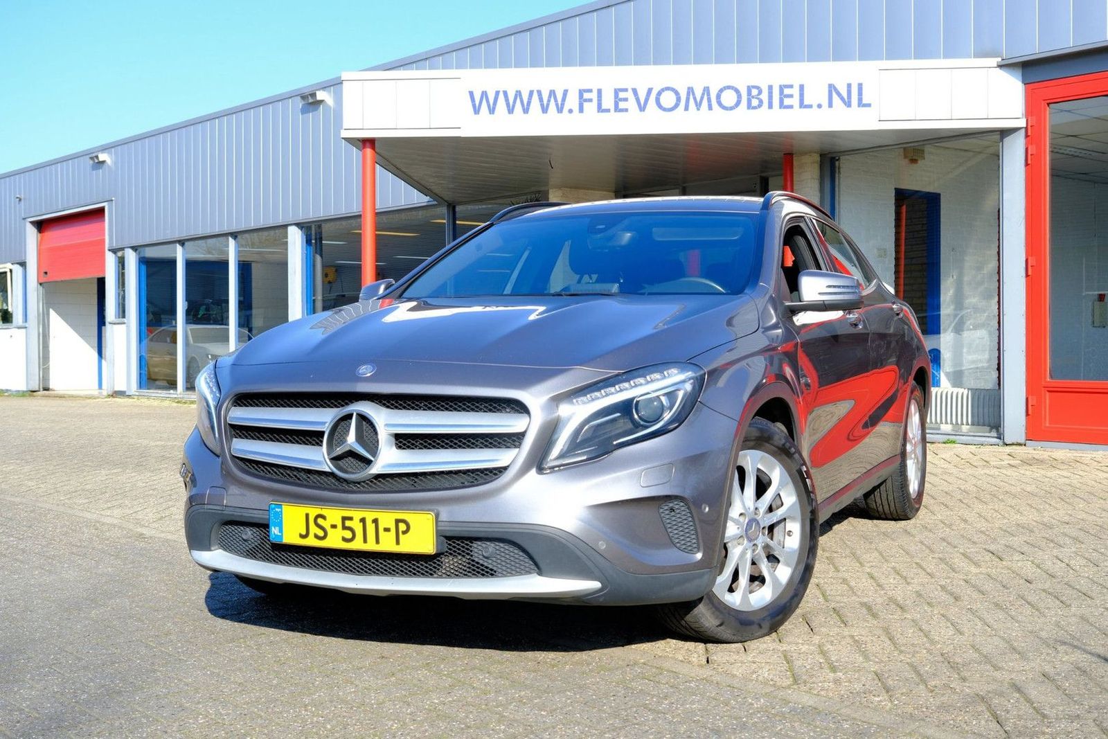 MERCEDES-BENZ GLA 180 d Lease Edition Half leder|Bi-xenon|Navi