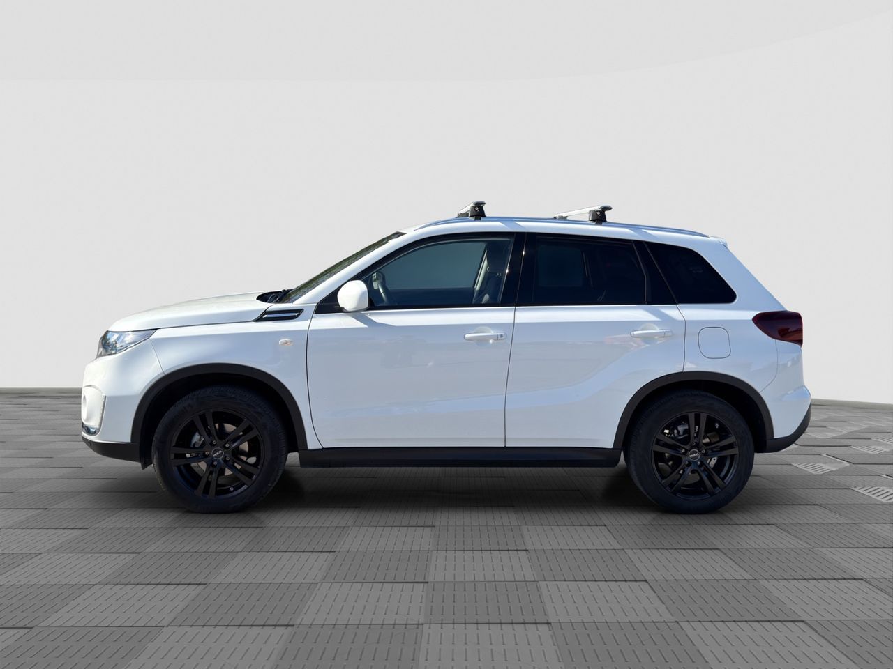 Suzuki SUZUKI Vitara (2015) Vitara 1.4 Hybrid Cool imagem 2