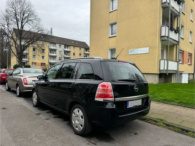 Opel Zafira 1.6 Benzin zu verkaufen TÜV NE...