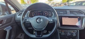 Volkswagen Tiguan - 10