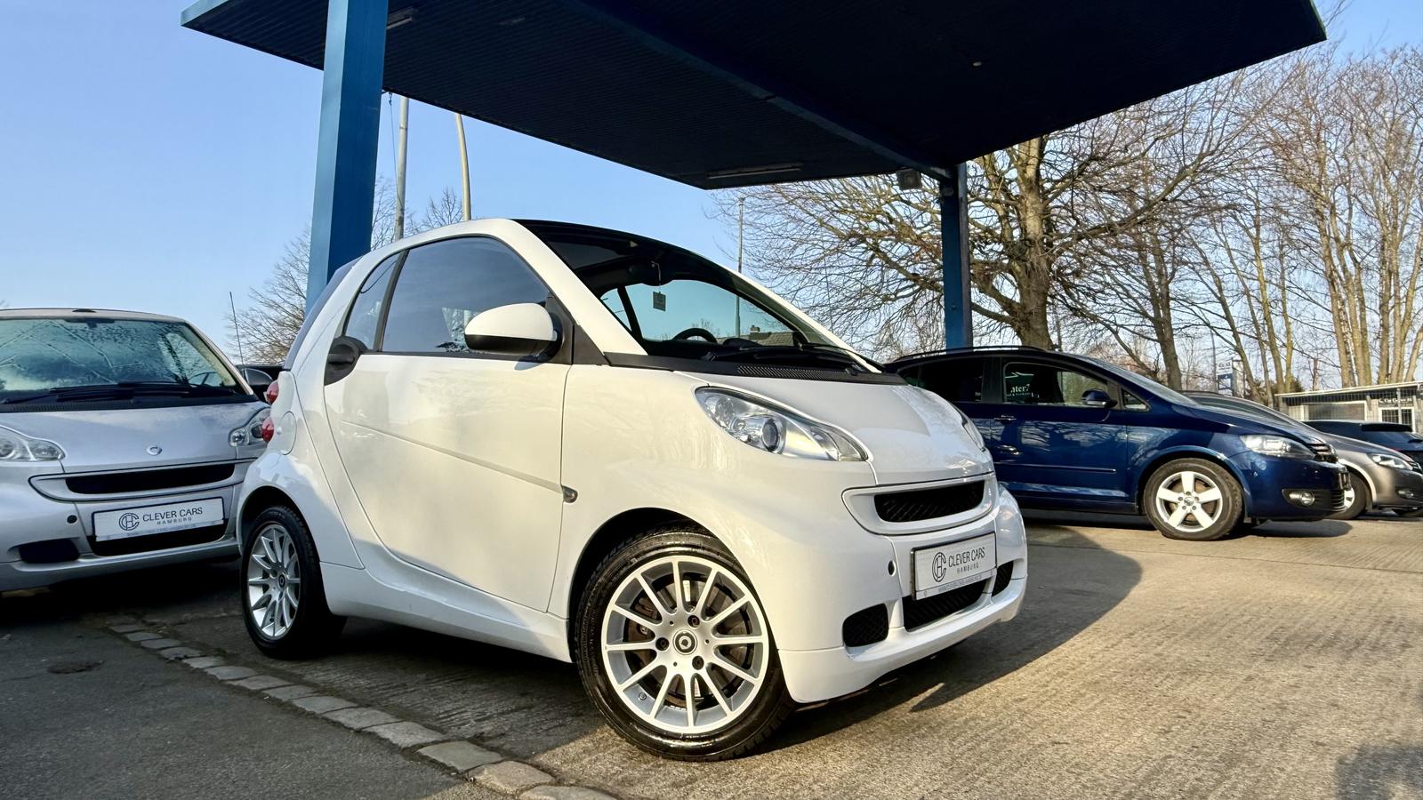 Smart ForTwo COUPE*PASSION*NAVI*SERVO*KLIMA*PANO*ALU