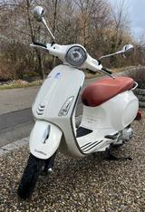 Piaggio Vespa Primavera  - PIAGGIO BENZIN ROLLER