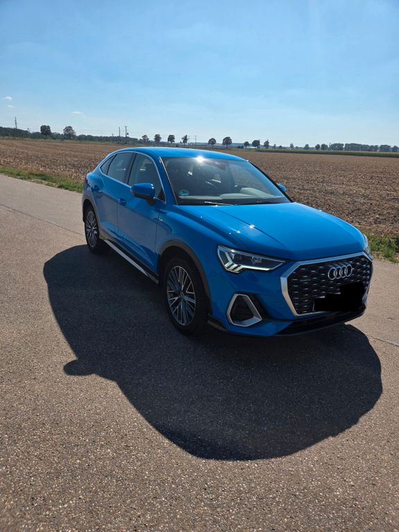 Image of Audi Q3