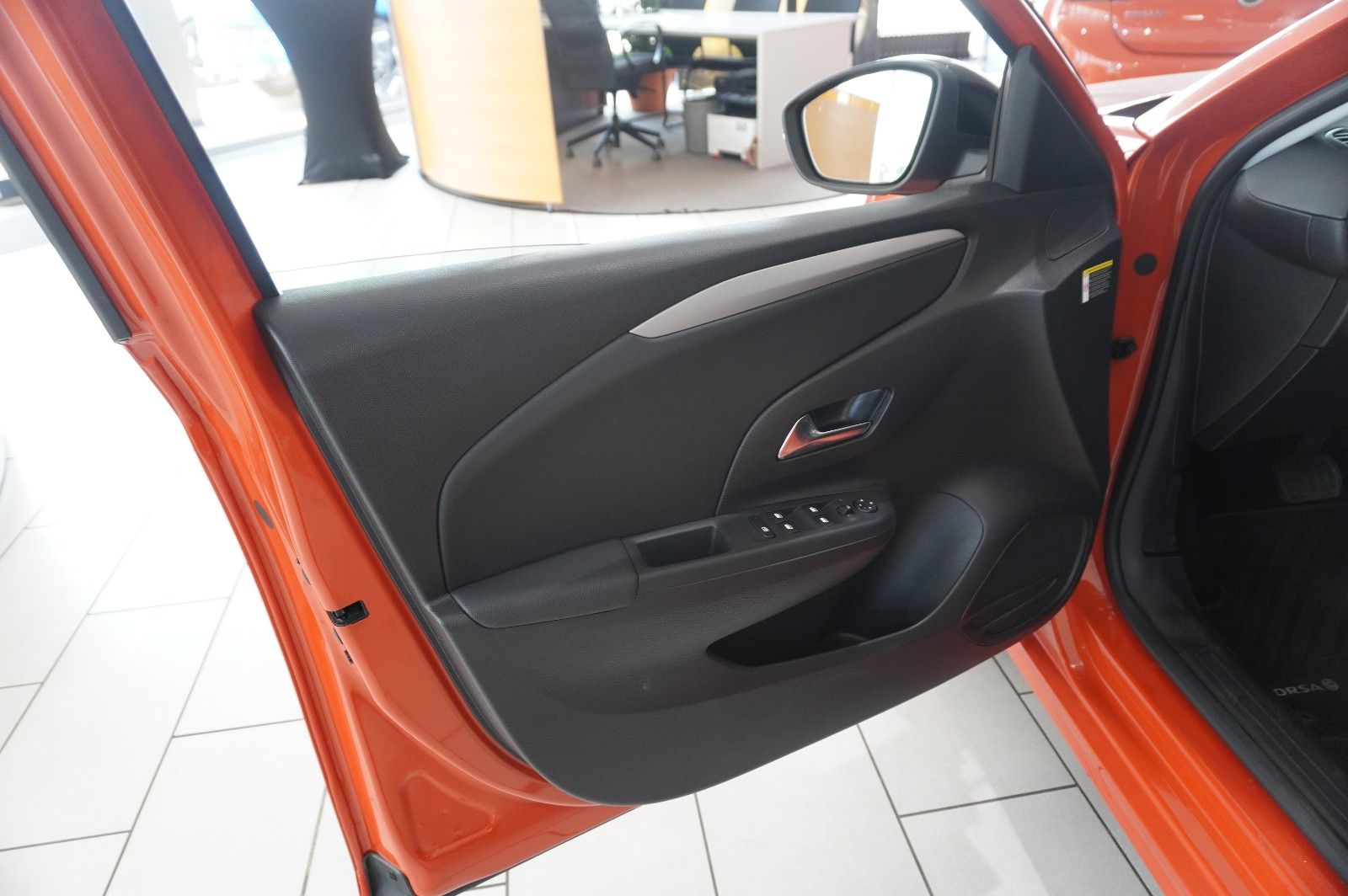 Fahrzeugabbildung Opel Corsa-e F EDITION 3-PHASIG NAVI/LED/KAMERA/SHZ