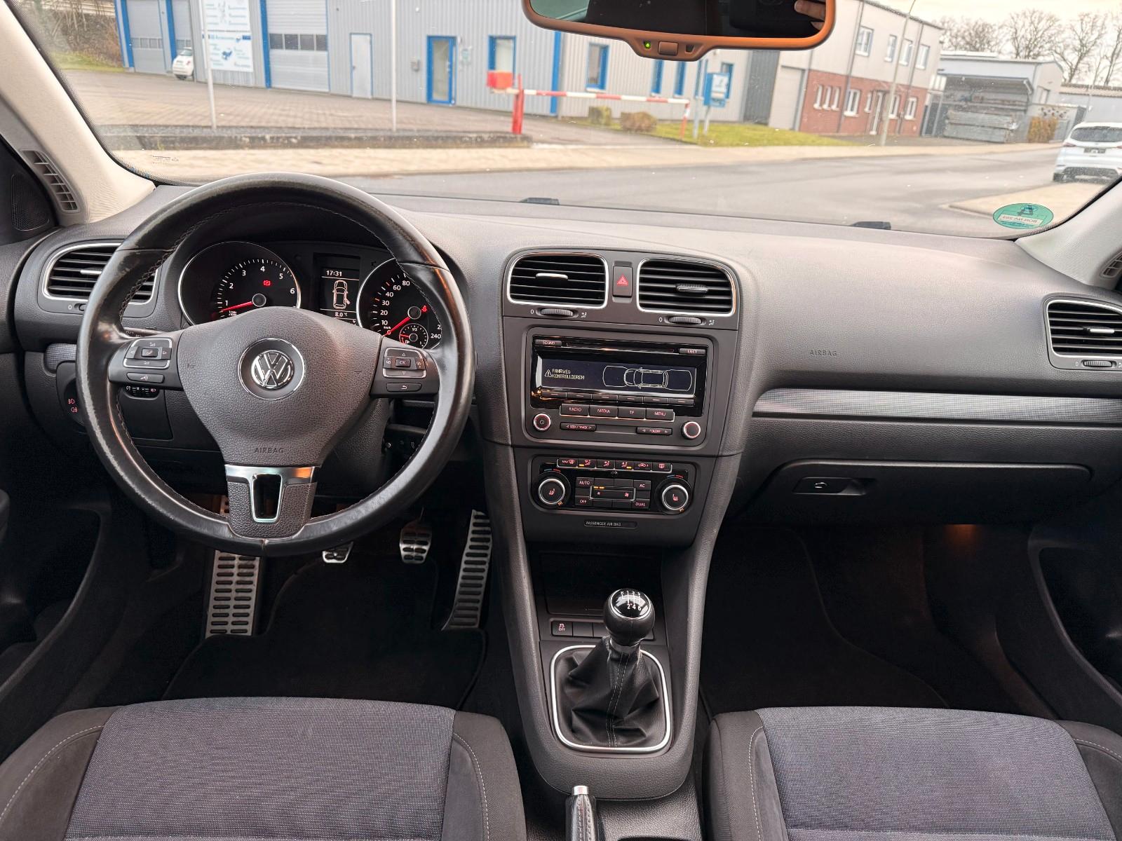 Volkswagen Golf 2012 — photo 7