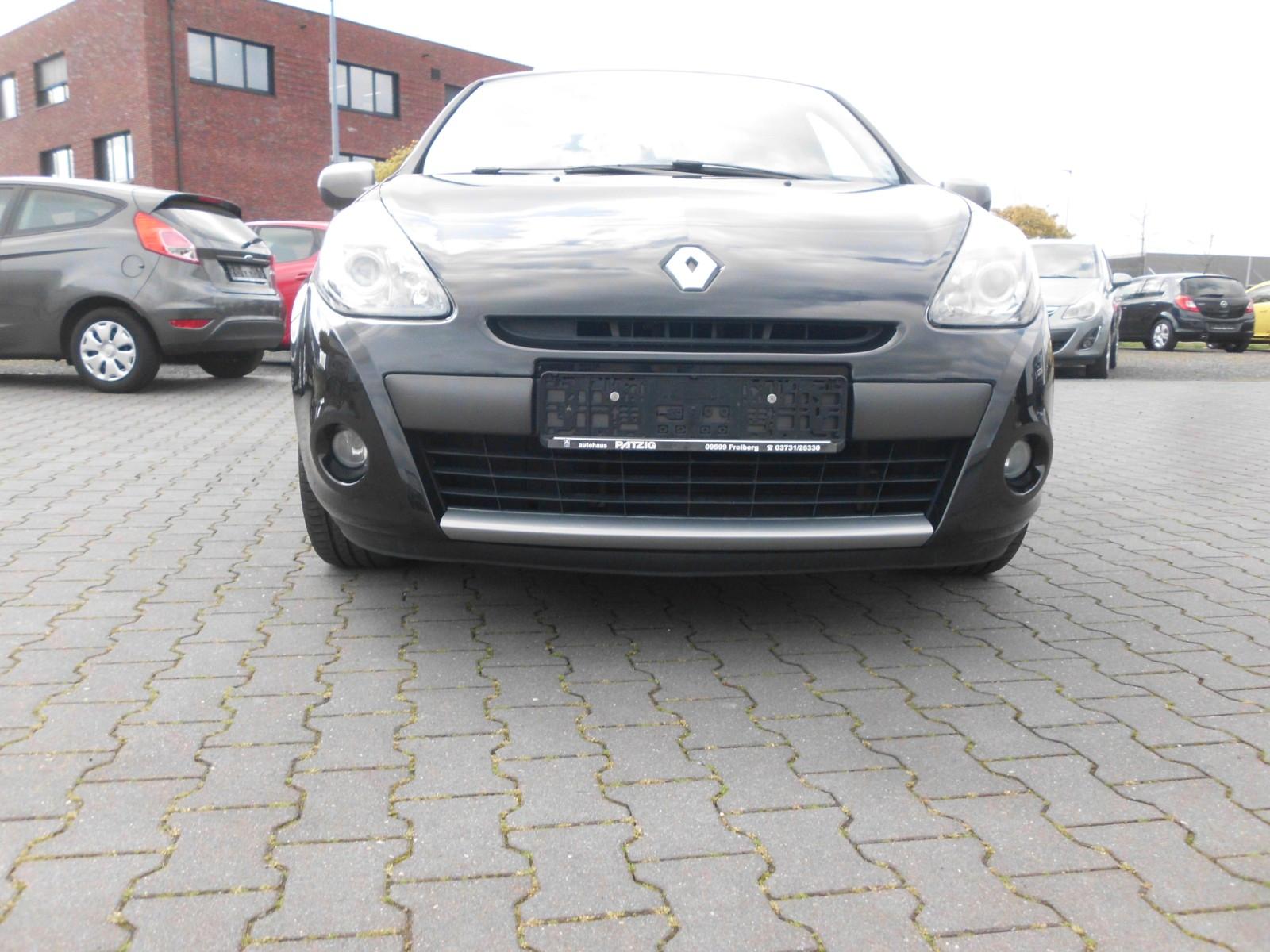 Renault Clio Night & Day 1.6 16V 110 Automatik