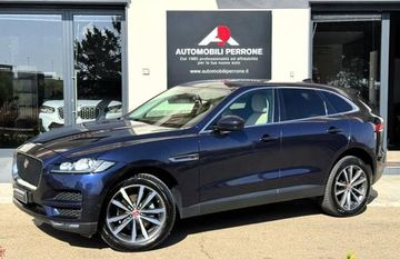 Jaguar F-Pace - 4
