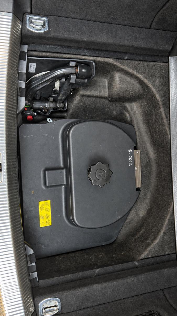 Audi A4 2009 — photo 34