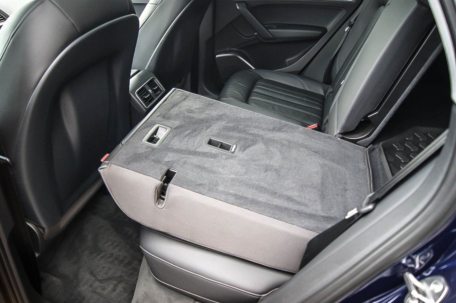 Fahrzeugabbildung Audi Q5 40 TDI quattro S tronic MATRIX LED PANORAMA